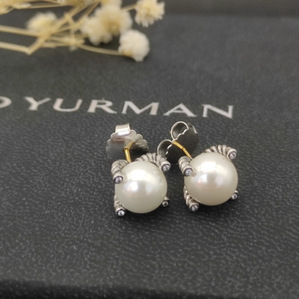 David Yurman Pearl Stud Earrings, 925 Silver - Picture 2 of 4